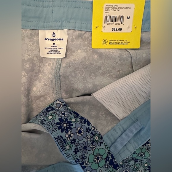 NEW O’rageous Juniors Swim/Board shorts, size Medium - Picture 4 of 5